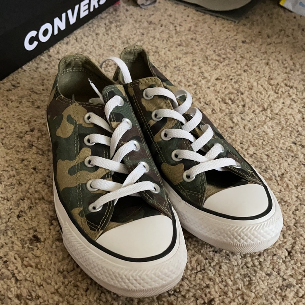 Camo converse!
